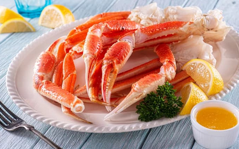 How to Reheat Crab Legs