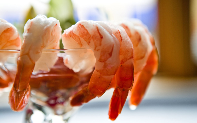 How to reheat shrimp on the stove