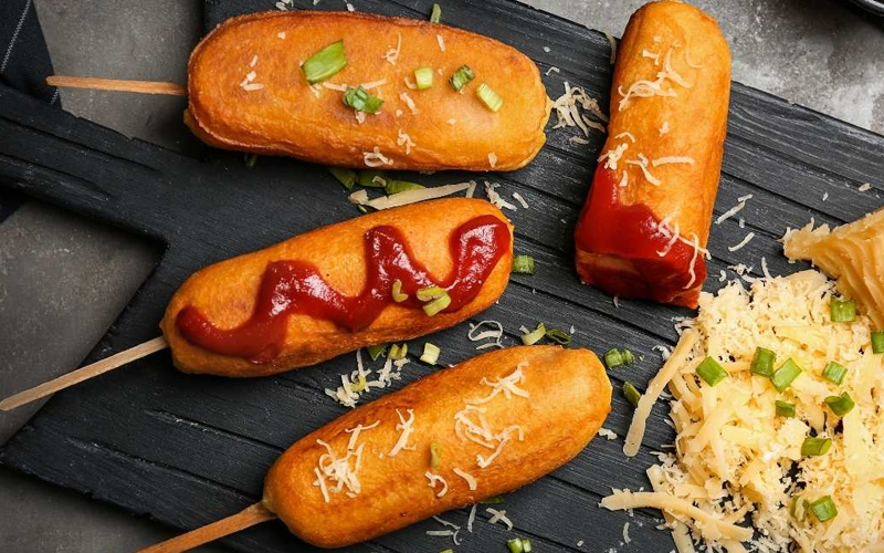How To Reheat Corn Dogs in a Toaster Oven